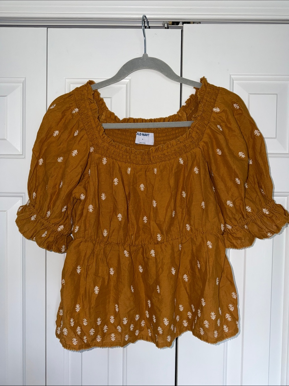 Old Navy Women's Mustard Embroidered Folk Art Peasant Blouse